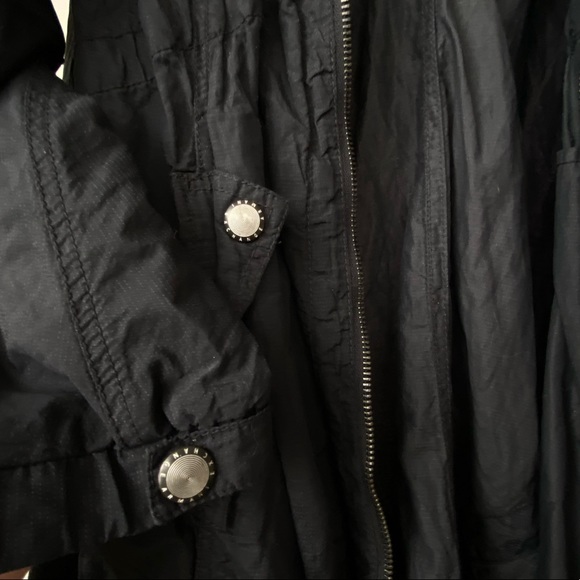 Armani Small Wrinkled Jacket - Picture 12 of 12